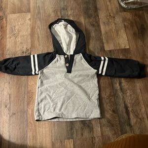 It’s a LOT (7 pieces)